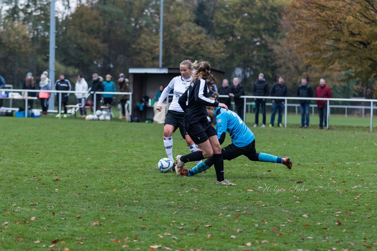 Bild 287 - Frauen SV Henstedt Ulzburg II - TSV Russee : Ergebnis: 5:0